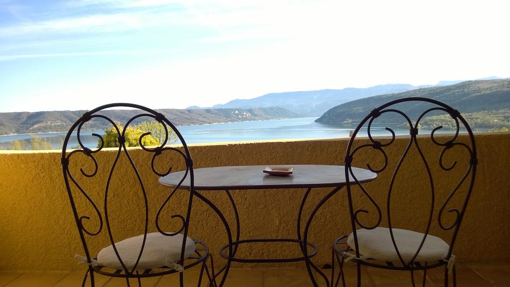 Hotel Les Cavalets Bauduen Pokoj fotografie