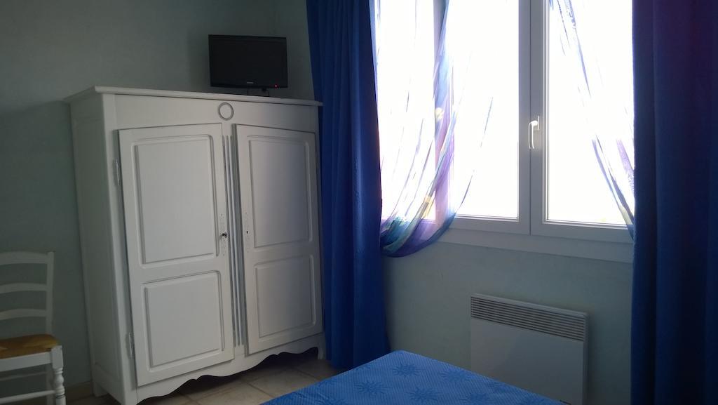 Hotel Les Cavalets Bauduen Pokoj fotografie